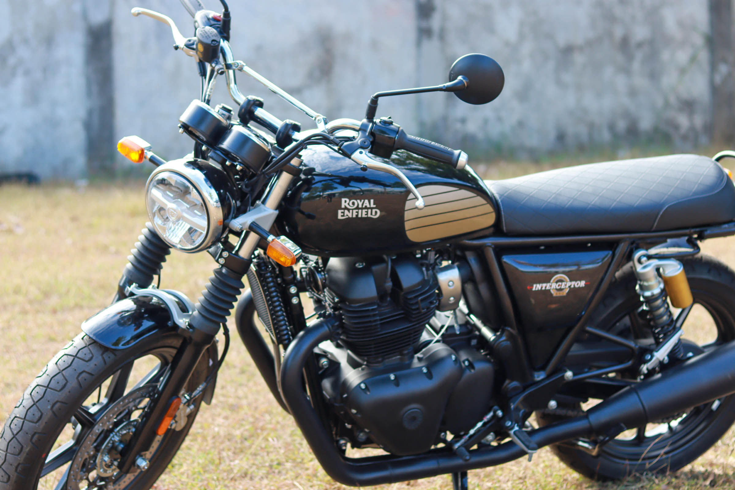 ศูนย์บริการมาตรฐาน Royal Enfield